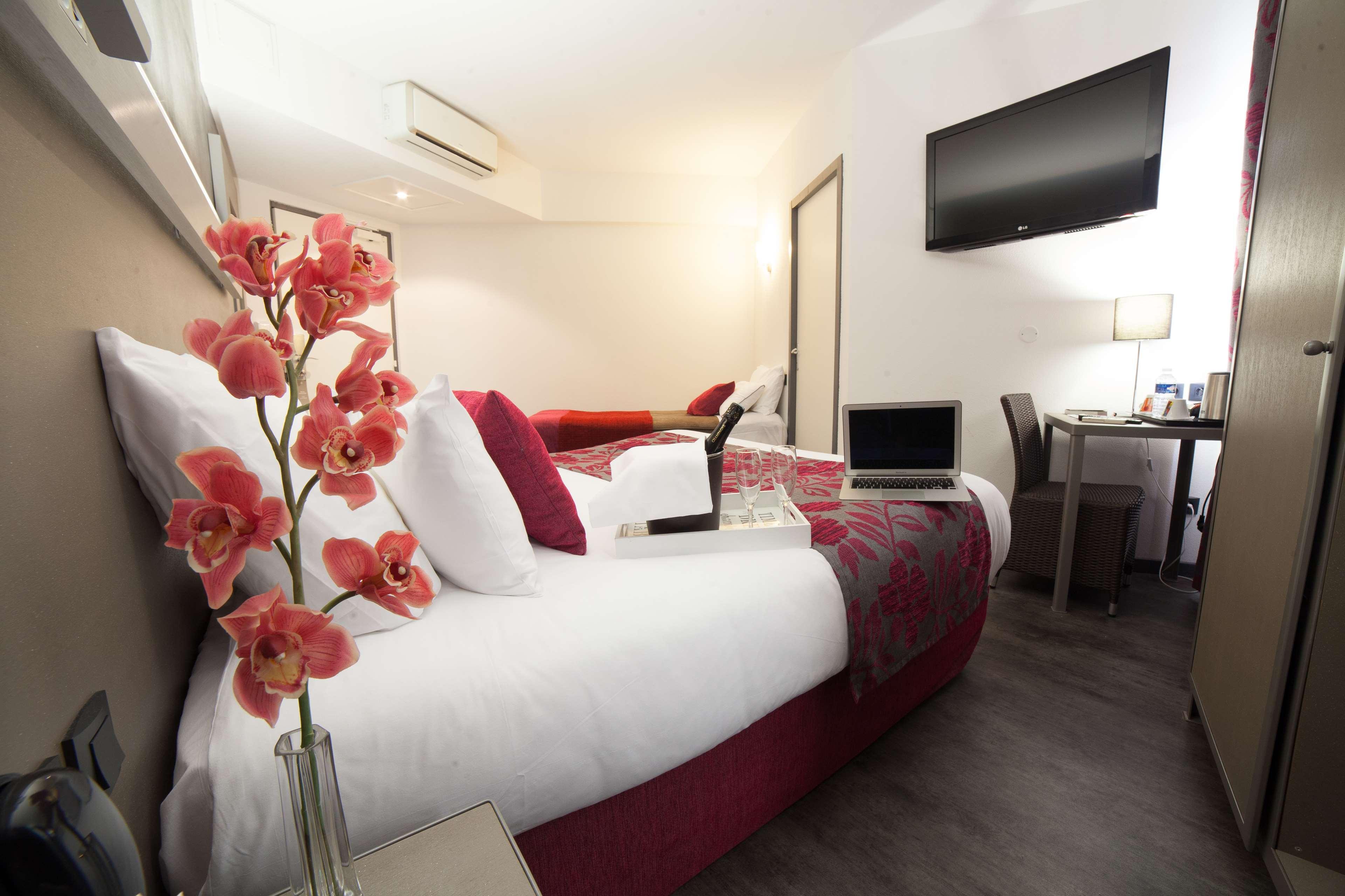 The Originals City, Hotel Les Domes, Perpignan Sud Saleilles Exterior photo